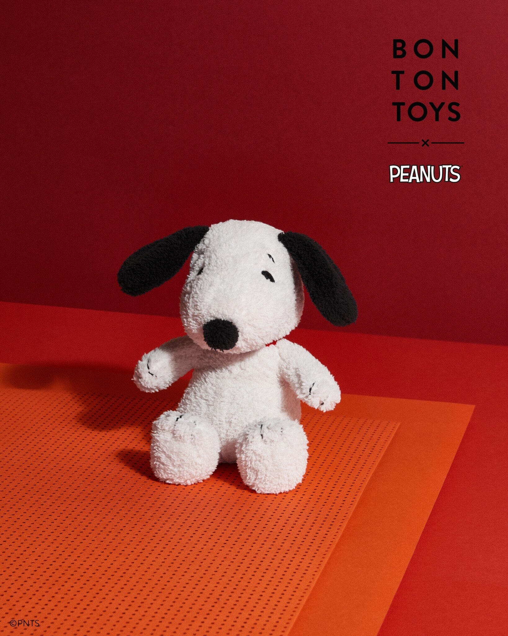Snoopy mit Schal von Peanuts x Bon Ton Toys – Ein Kuschelfreund mit Stil 17cm Kuscheltier Bon Ton Toys