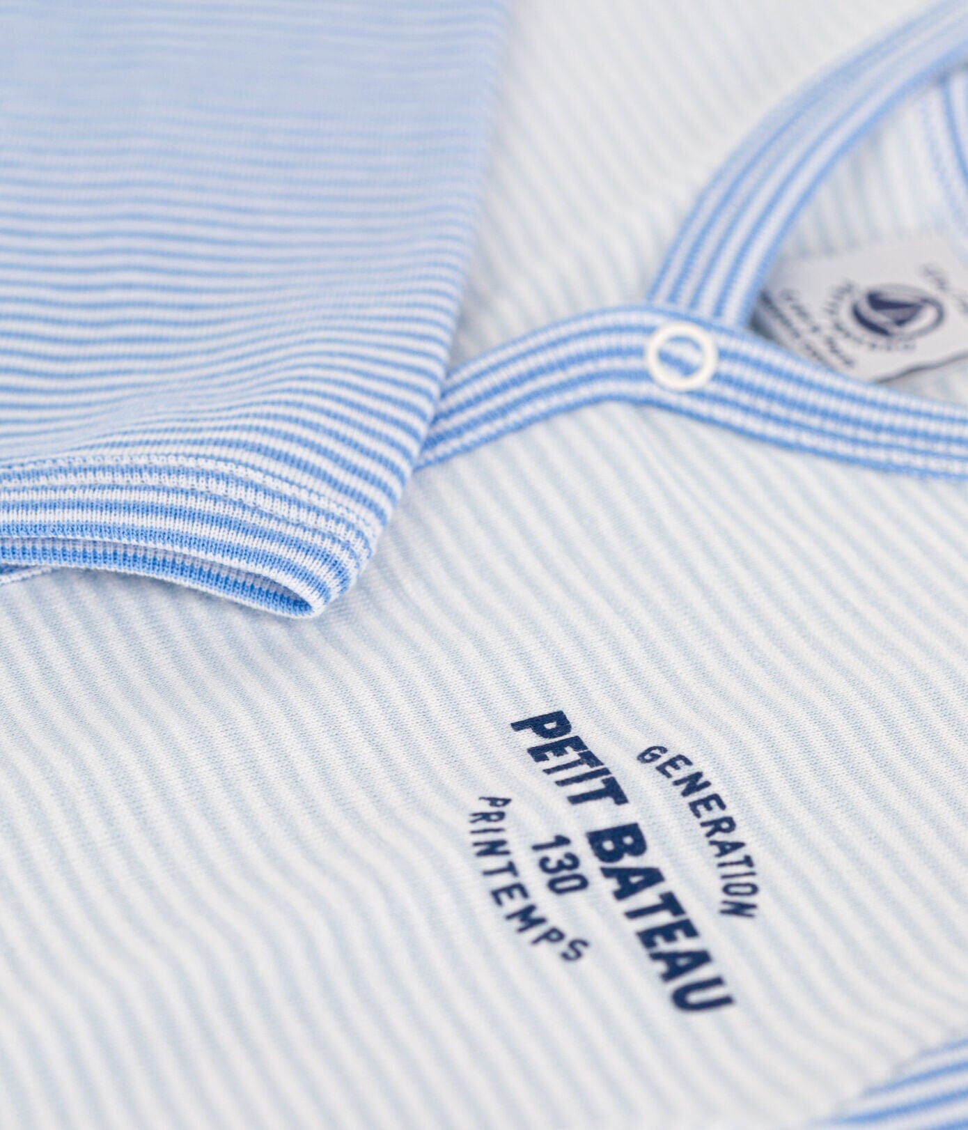 Petit Bateau Ringelstrampler blau aus Bio-Baumwolle Strampler Petit Bateau