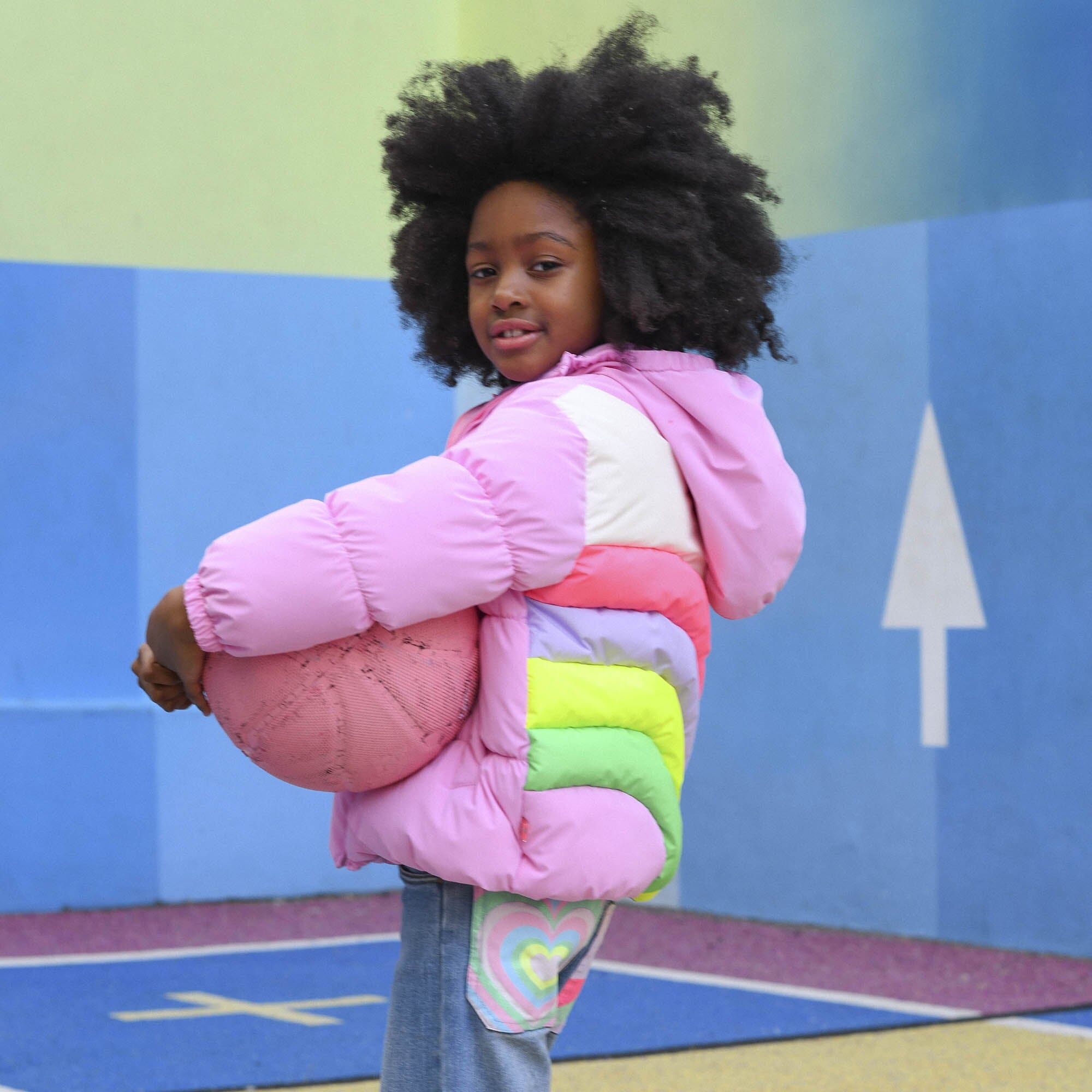 Billieblush Puffer Jacke rosa mit Regenbogenmuster Jacke Billieblush