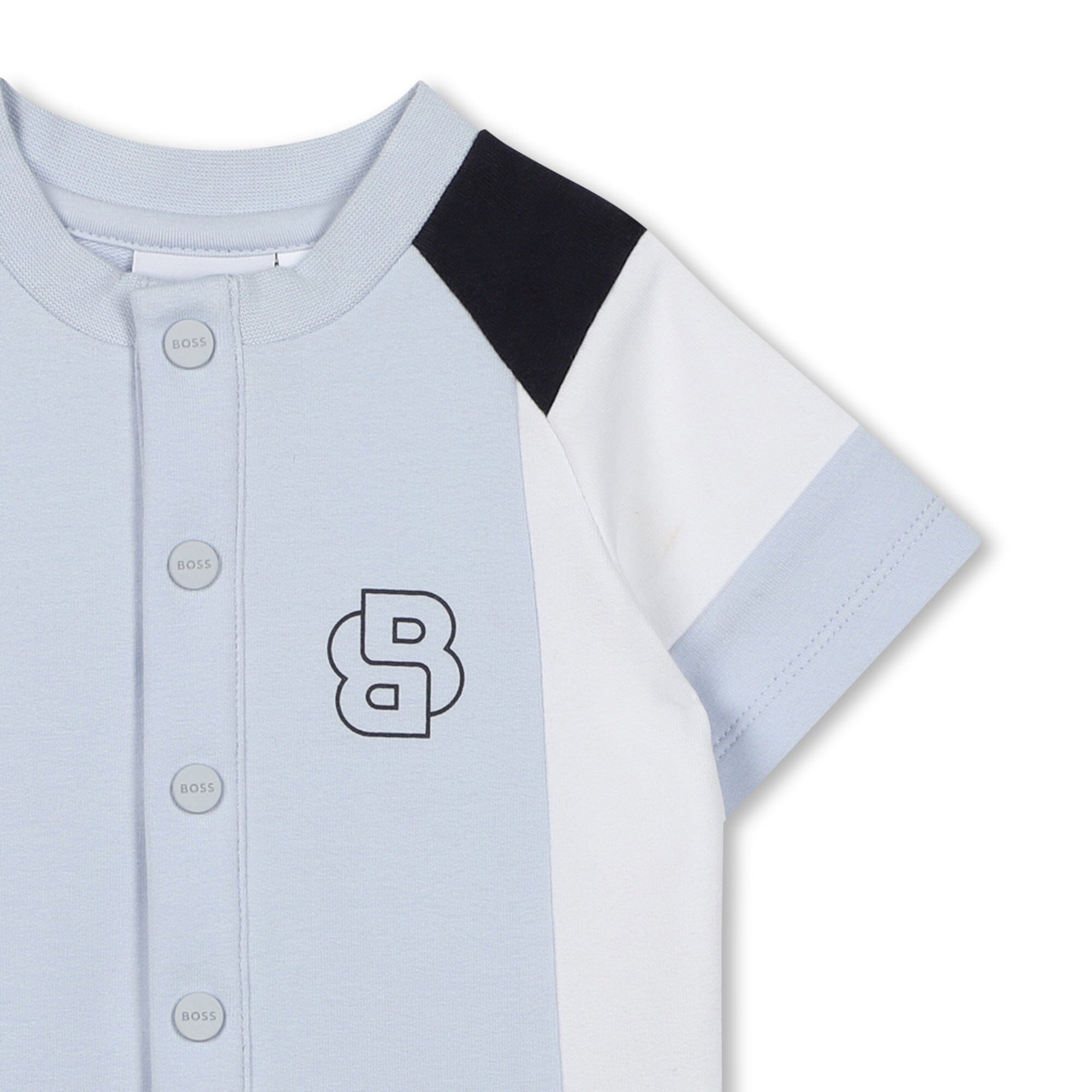 BOSS kurzärmeliger Strampler in Hellblau mit schwarzen und weißen Akzenten für den Sommer Spieler / Body Boss