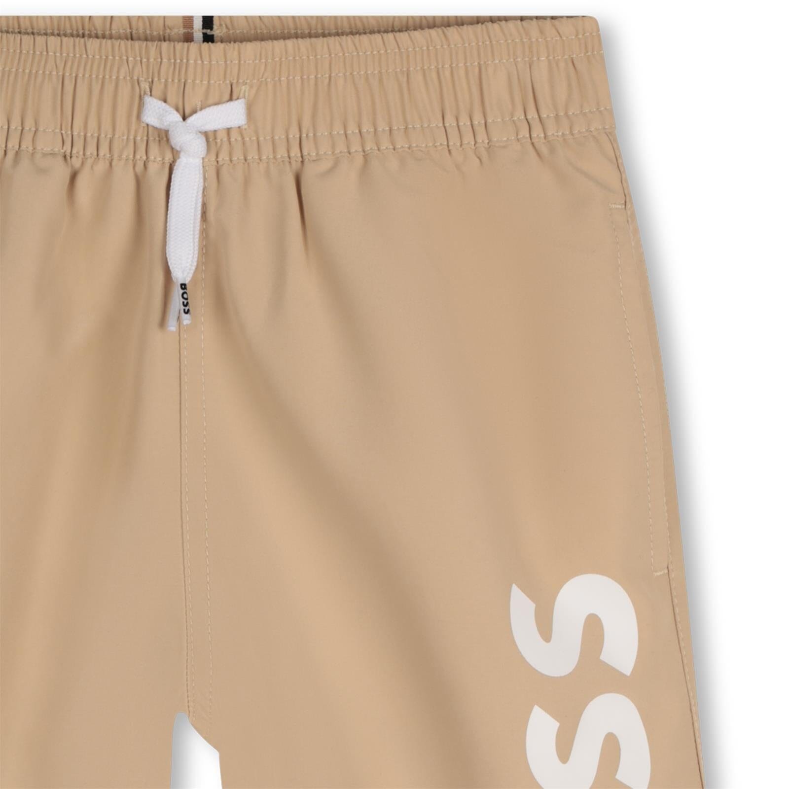 BOSS Badeshorts in der Farbe Beige / Stone mit Logoprint Badehose Boss
