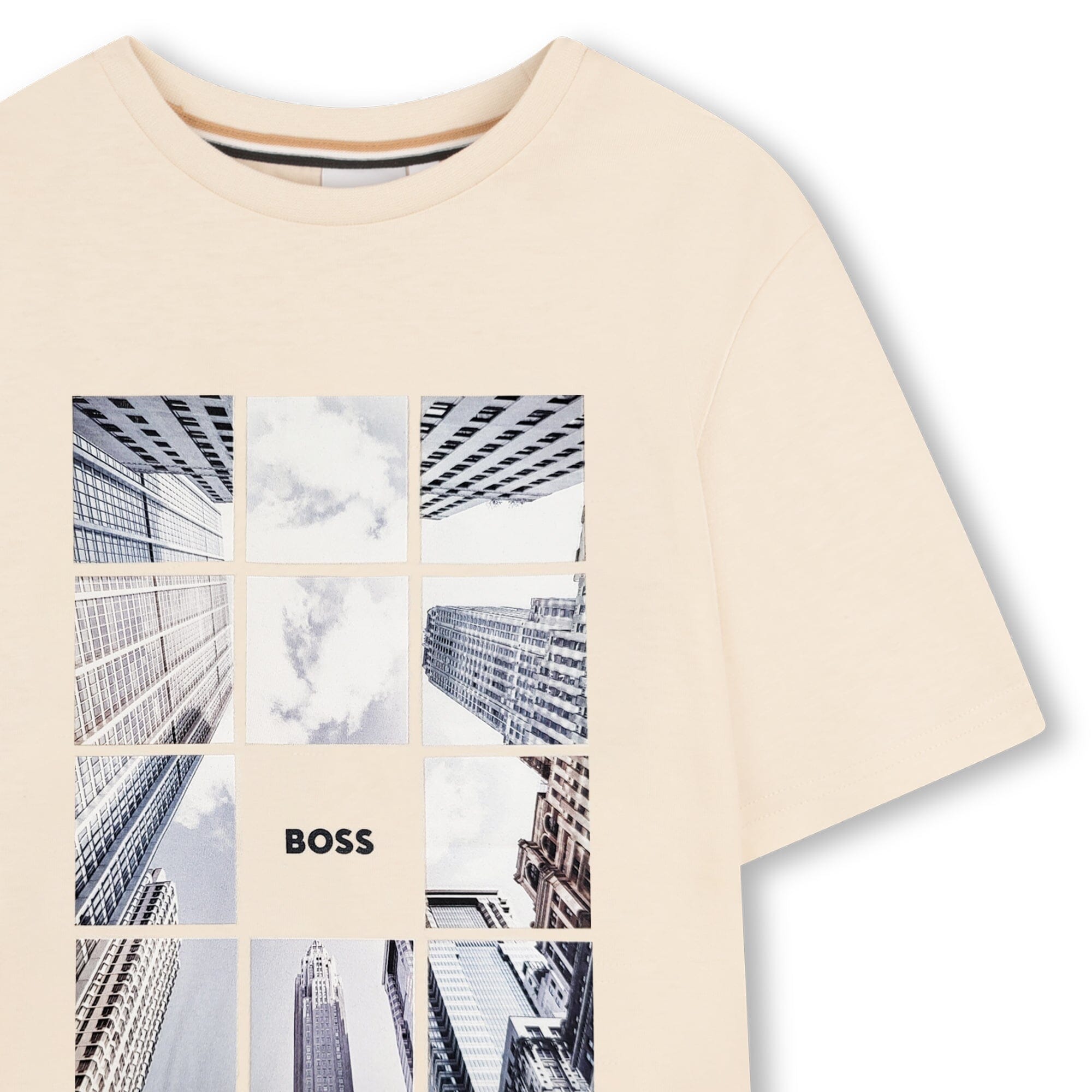 BOSS Kids – Kurzärmeliges T-Shirt „Hell Beige“ (City-Grid Print) T-Shirt Boss Kidswear