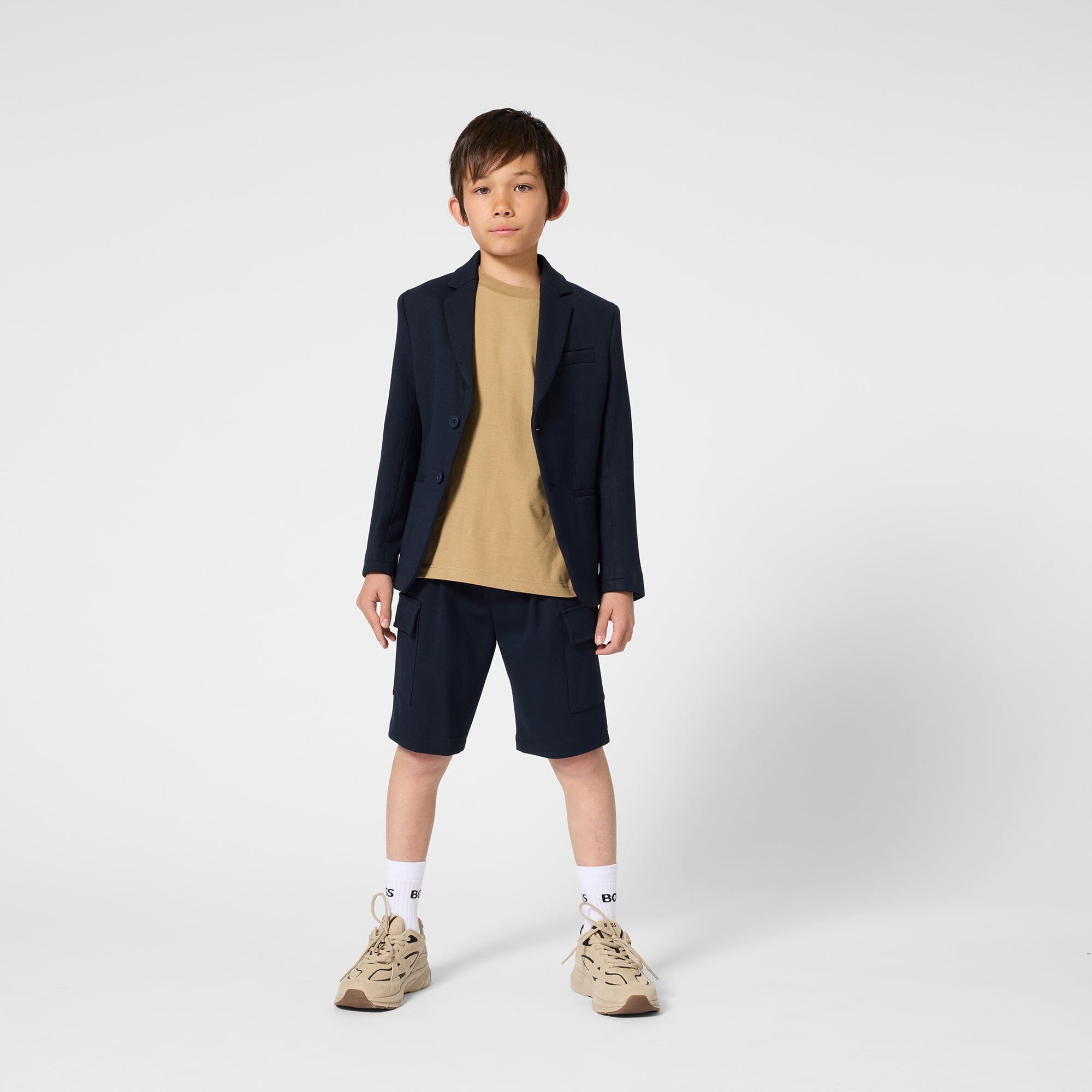 BOSS Kidswear Kurzärmeliges T-Shirt „Dunkel Beige“ mit GPS-Print & Logo-Patch T-Shirt Boss Kidswear