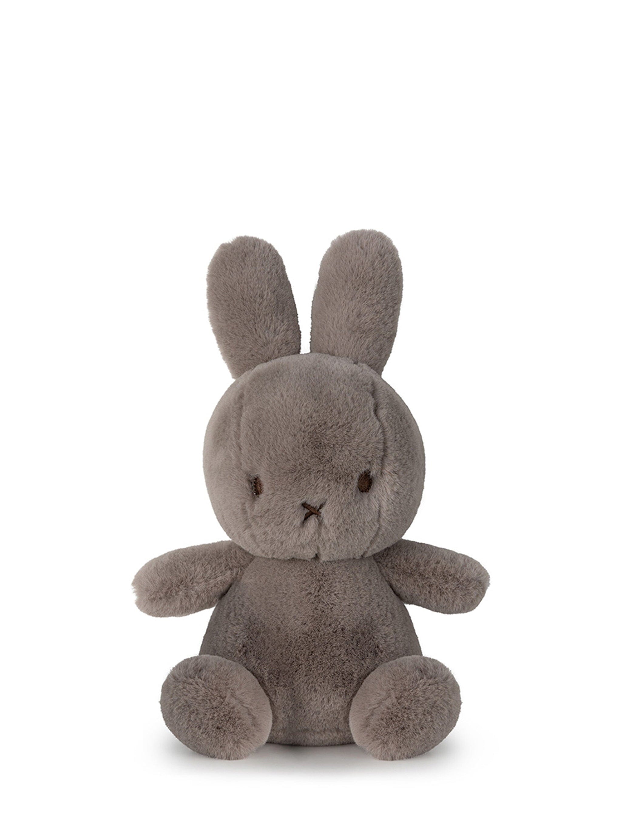 Cozy Miffy - The X Label - grau / taupe in Geschenkbox 23 cm sitzend süß Kuscheltiere Bon Ton Toys