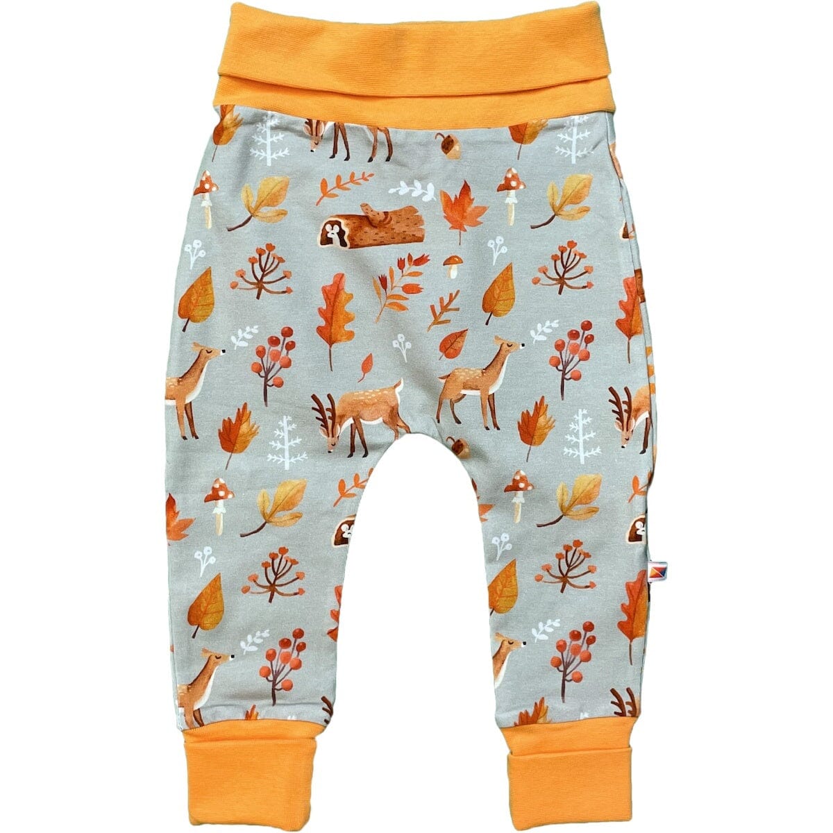 CURIOUS STORIES Hose khaki mit Waldtieren allover Print aus Biobaumwolle Hose Curious Stories