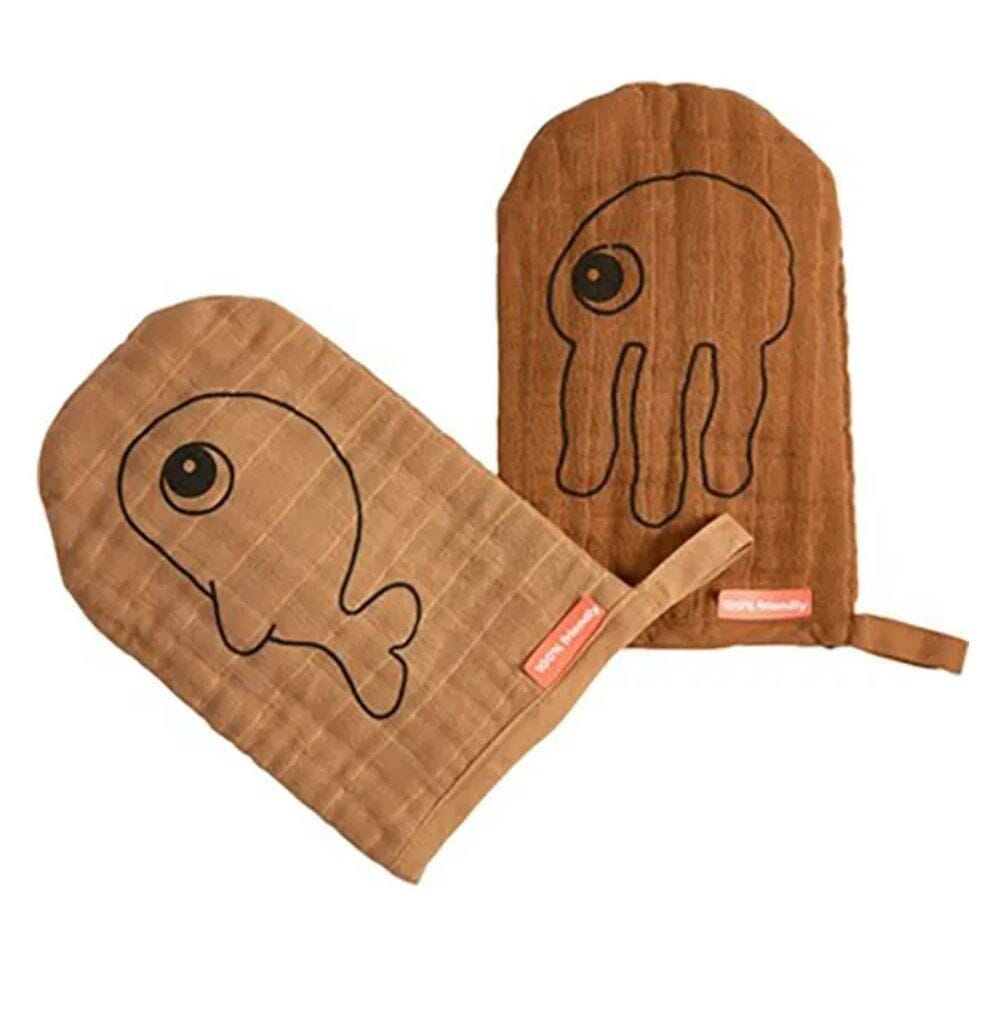 Done By Deer Musselin Waschhandschuhe Seafriends mustard 2 er pack Waschhandschuh Done by Deer