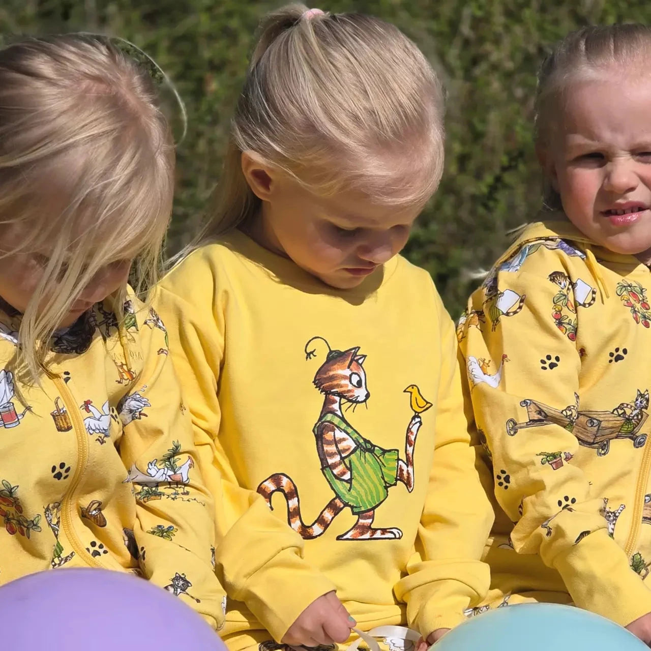 Geggamoja® College T-Shirt Pettersson und Findus – Langarmshirt Gelb aus Bio-Baumwolle Langarmshirt Geggamoja