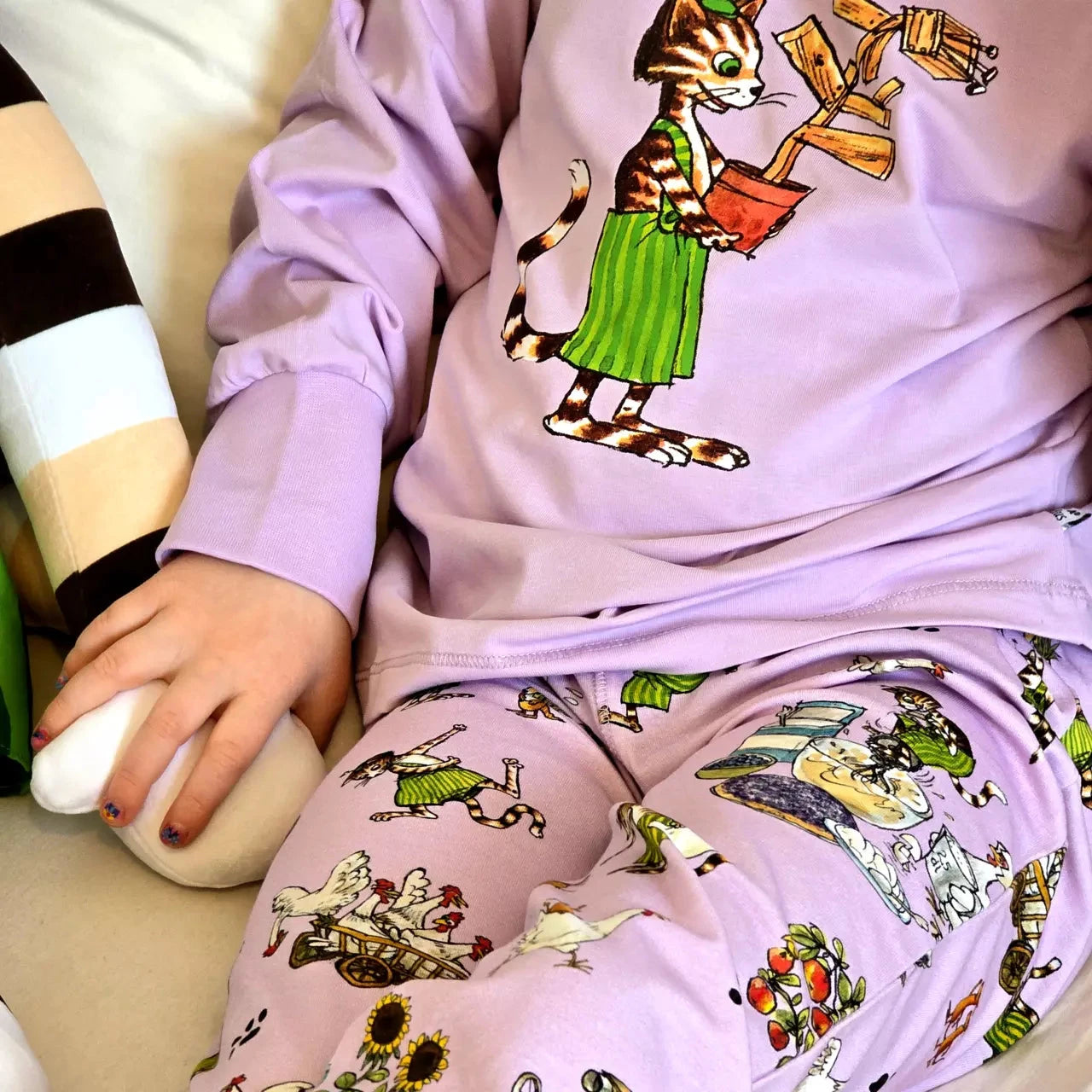 Geggamoja® Pyjama 2-teilig Pettersson und Findus – Lila, Bio-Baumwolle Schlafanzug Geggamoja