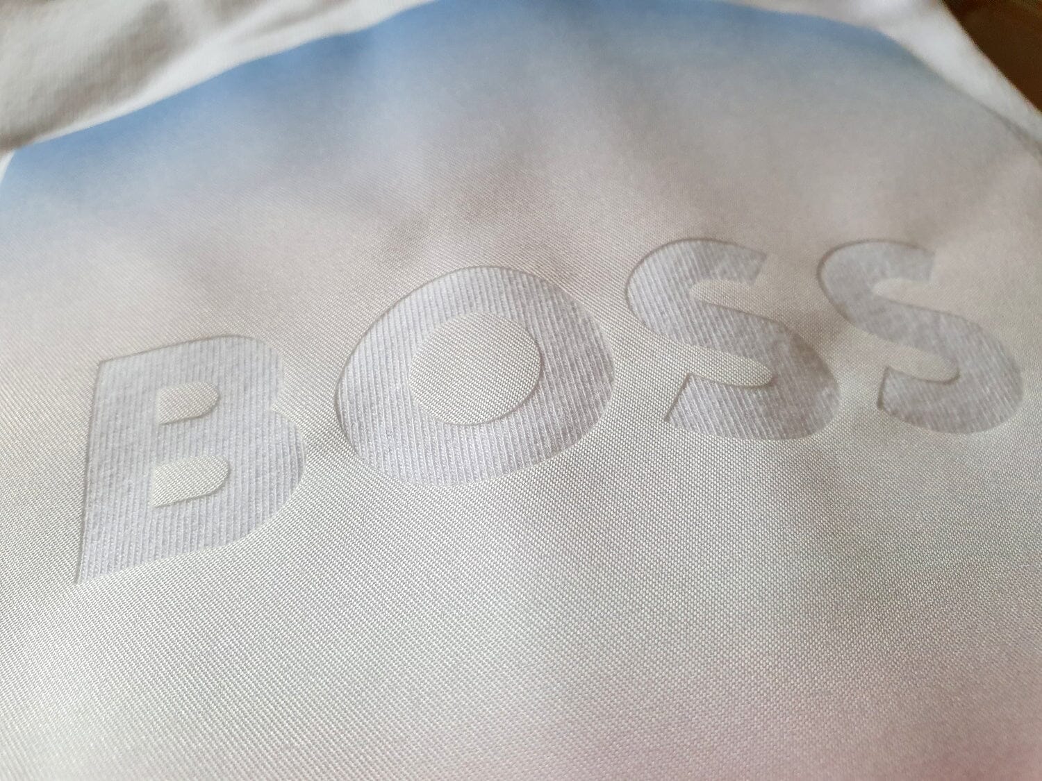 HUGO BOSS Mädchen T-Shirt weiß mit großem Logo T-Shirt Boss