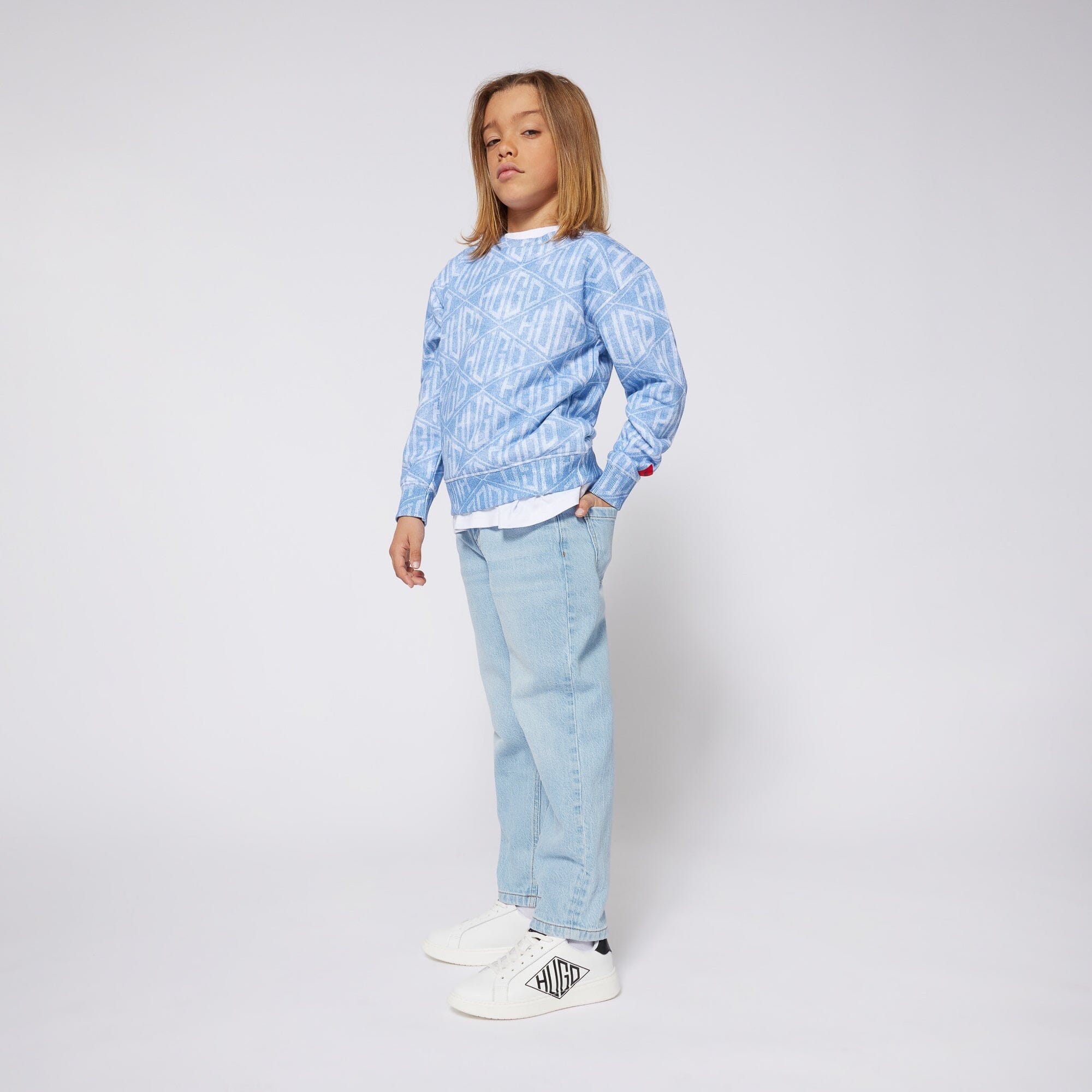 HUGO weit geschnittene 5-Pocket Jeanshose in hellblau Hose HUGO