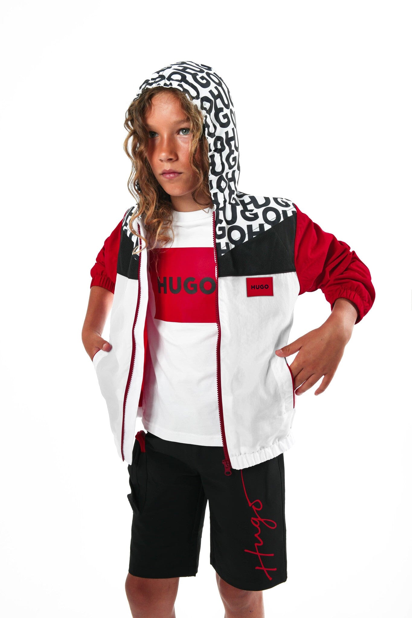 HUGO Kinder T-Shirt weiß mit Logo T-Shirt HUGO