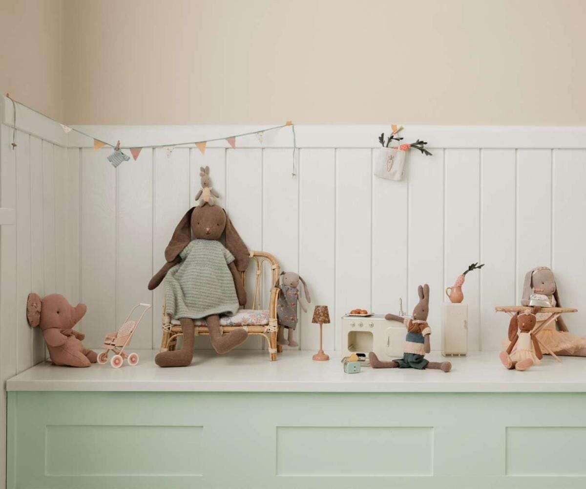 Maileg Hase Größe 1 – Klassisch mit luftigem Blumen-Kleid Kuscheltiere Maileg