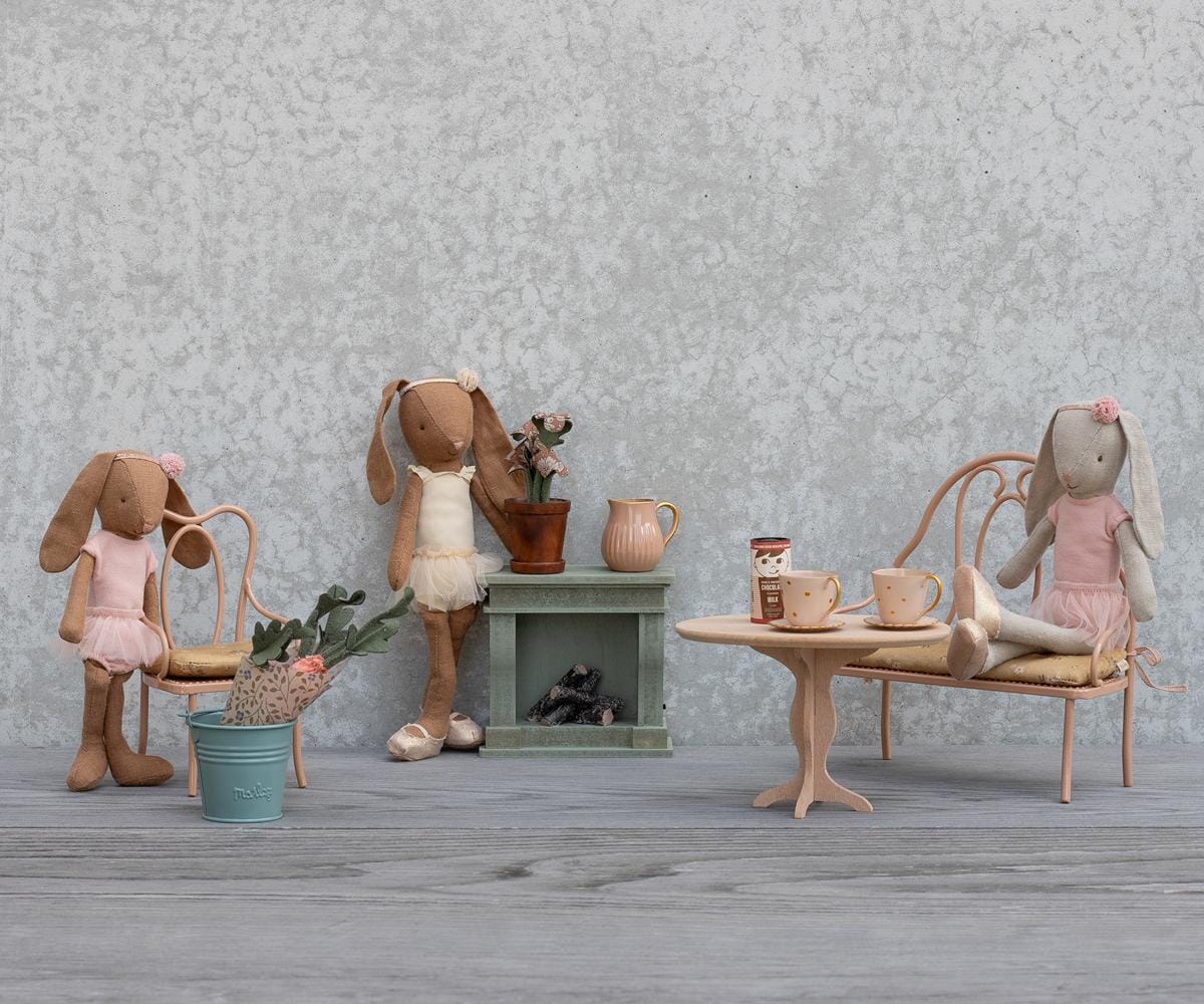 Maileg Hase Größe 1 - schokobraun – Ballettanzug & Rock rosa 21 cm Kuscheltiere Maileg