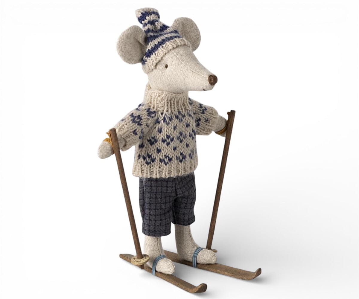 Maileg Wintermaus mit Skiset „Papa“ – Blau Kuscheltiere Maileg