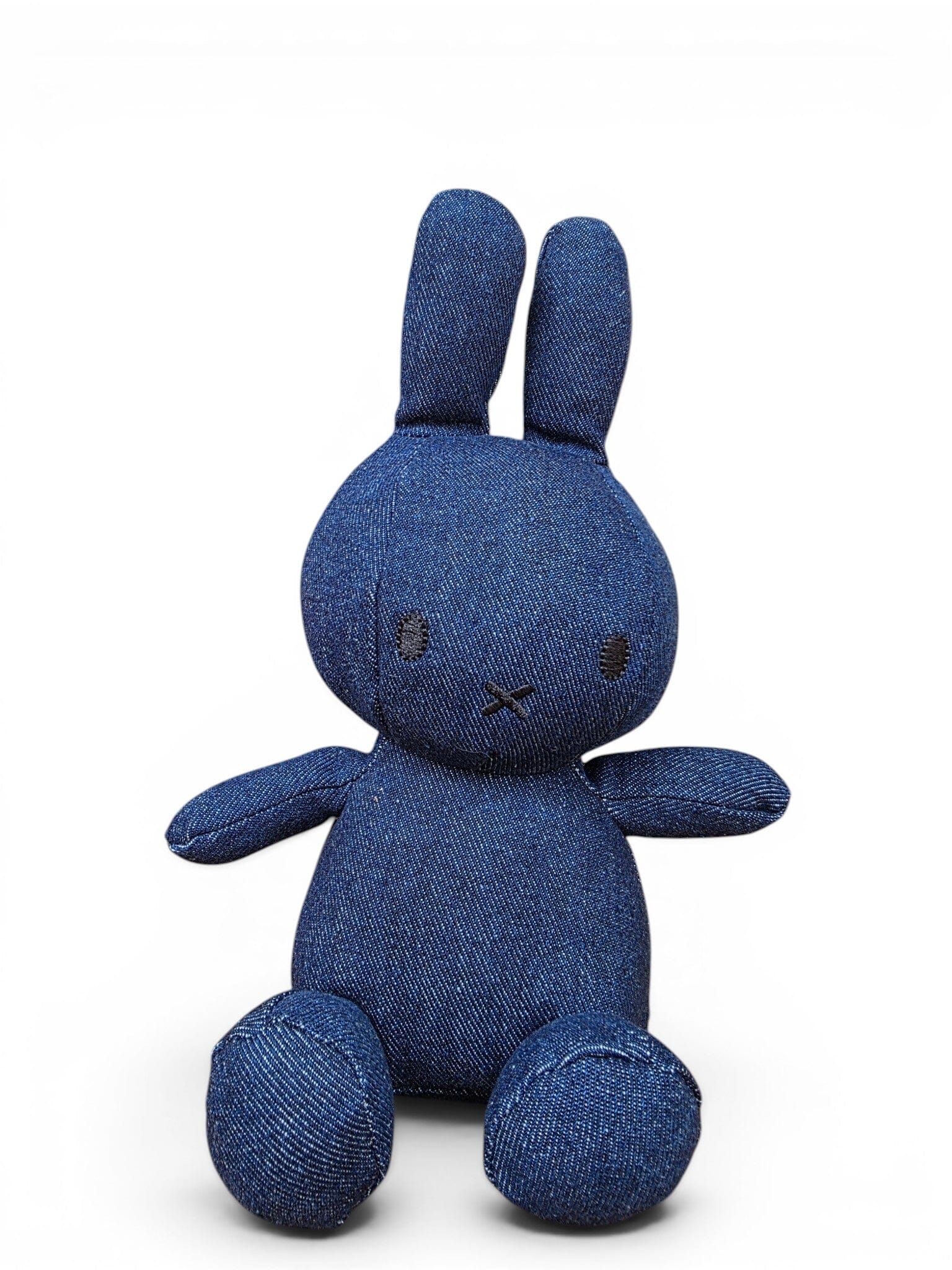 Miffy sitzend RAW Denim blau Jeans dunkelblau 23 cm Kuscheltiere Bon Ton Toys