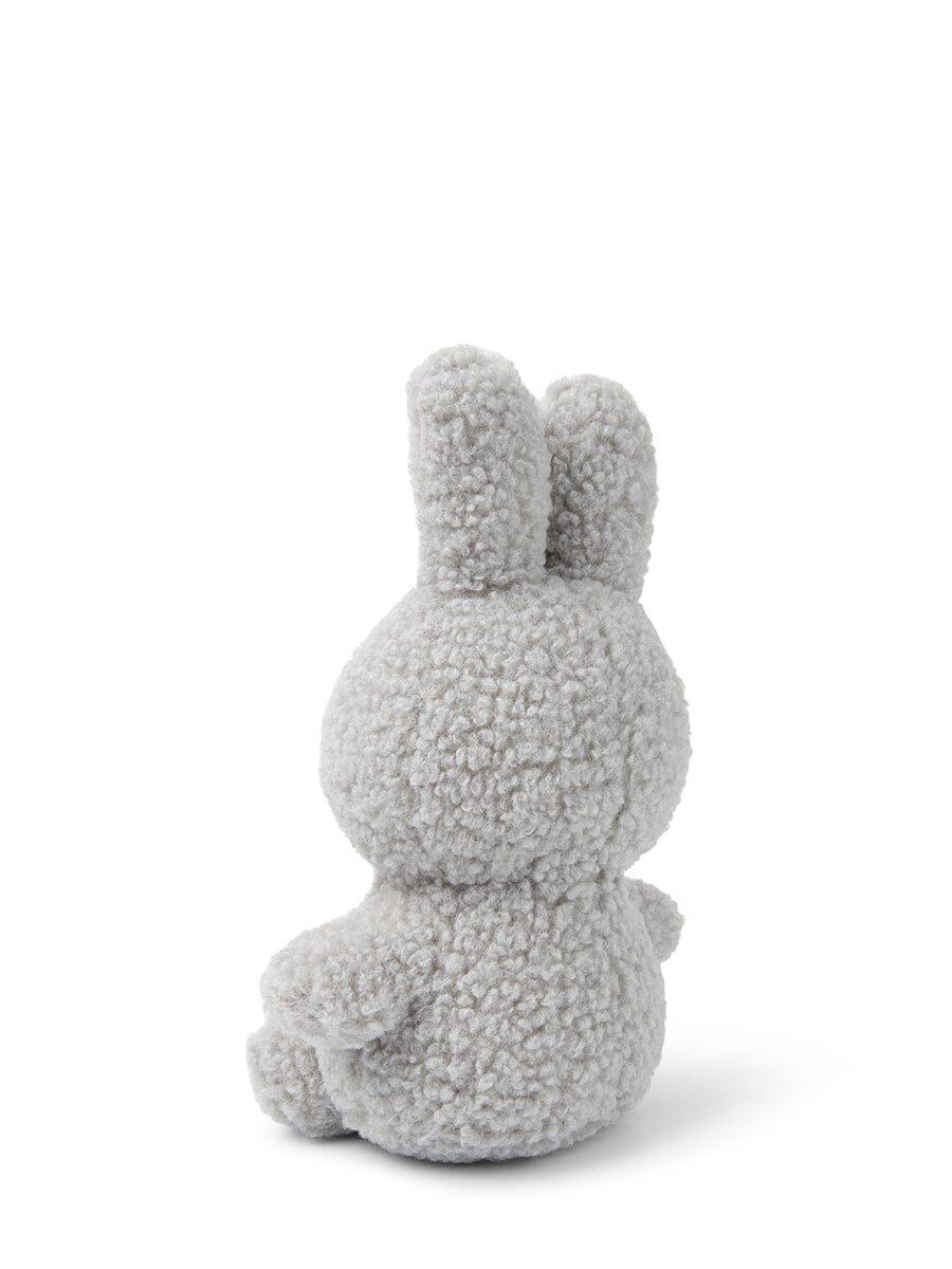 Miffy sitzend Teddy hellgrau 23 cm 100% recycled Kuscheltiere Bon Ton Toys
