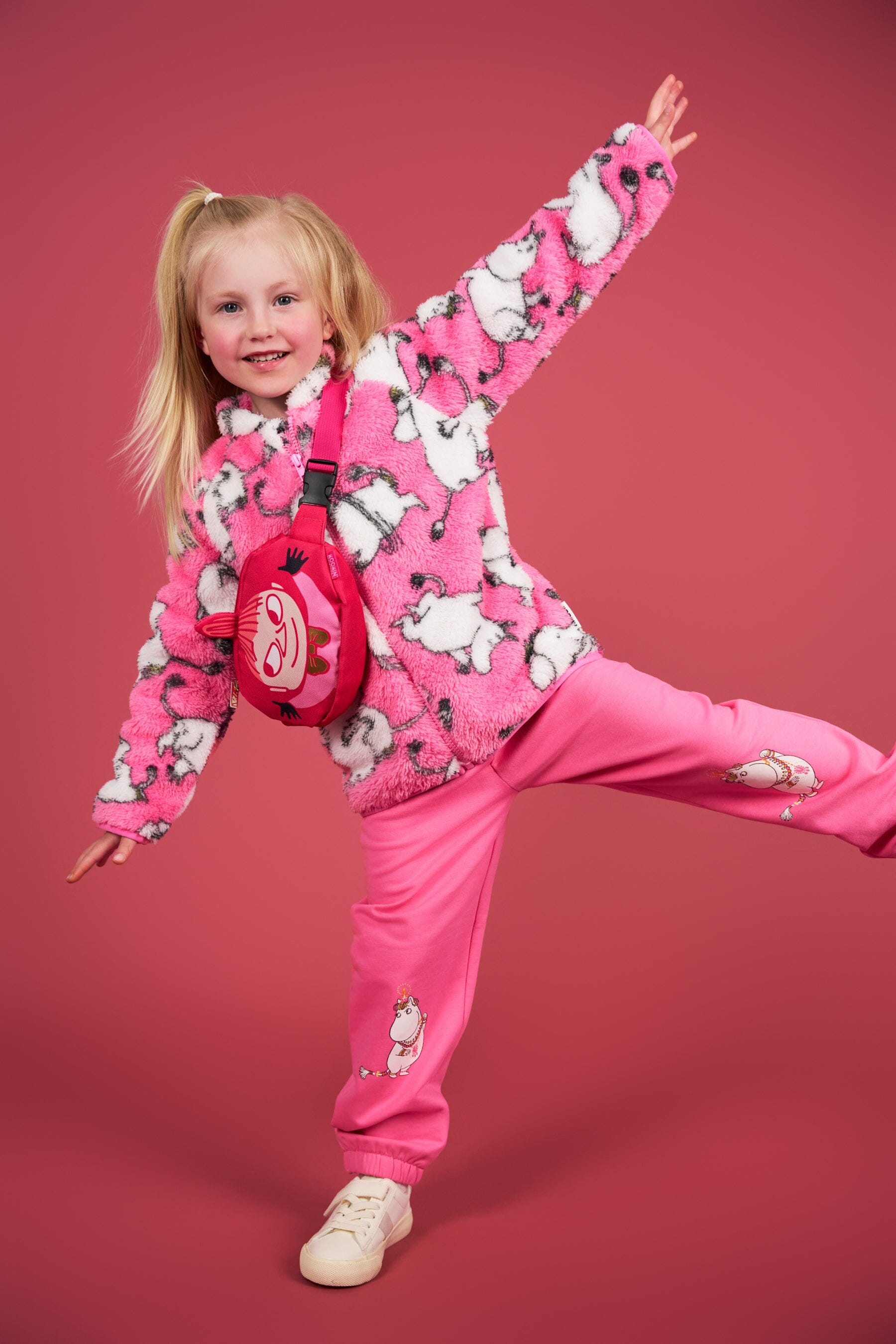MOOMIN Kinder Fleecejacke „Lovebirds“ Pink – © Moomin Characters Sweatjacke Moomin by Martinex