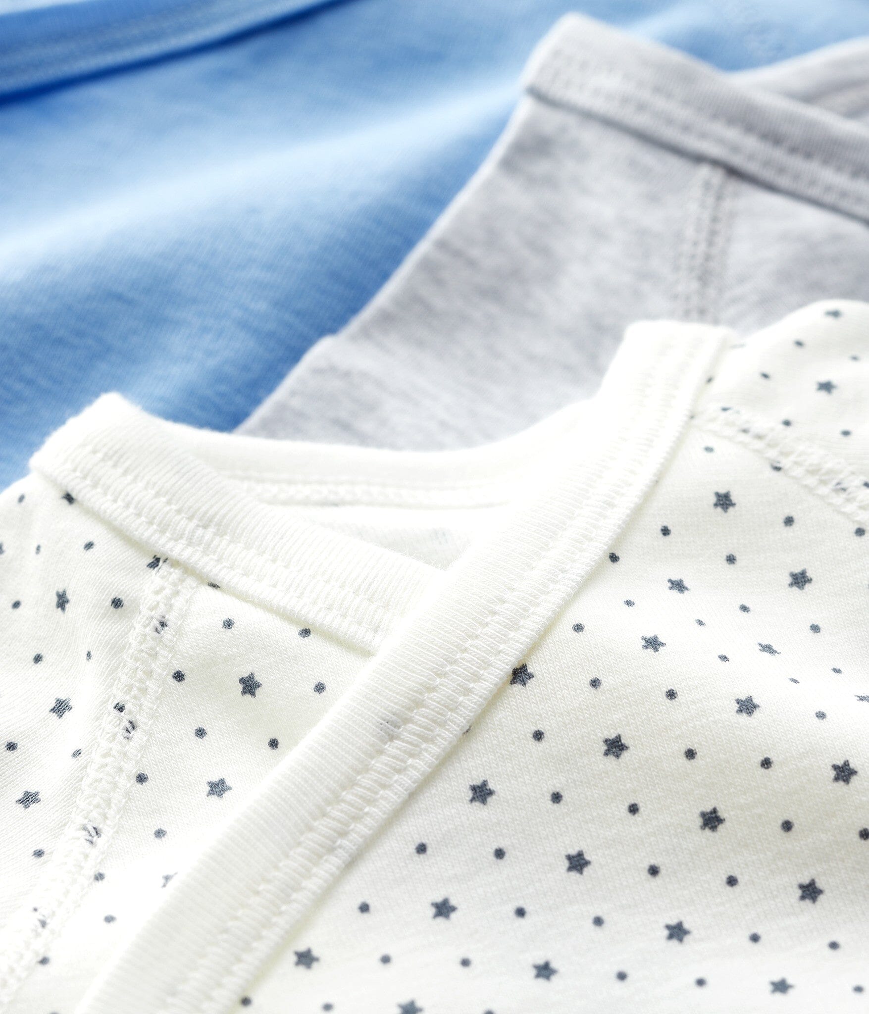 Petit Bateau Baby Bodyset Jungen 3 Teile blau creme Spieler und Bodys Petit Bateau