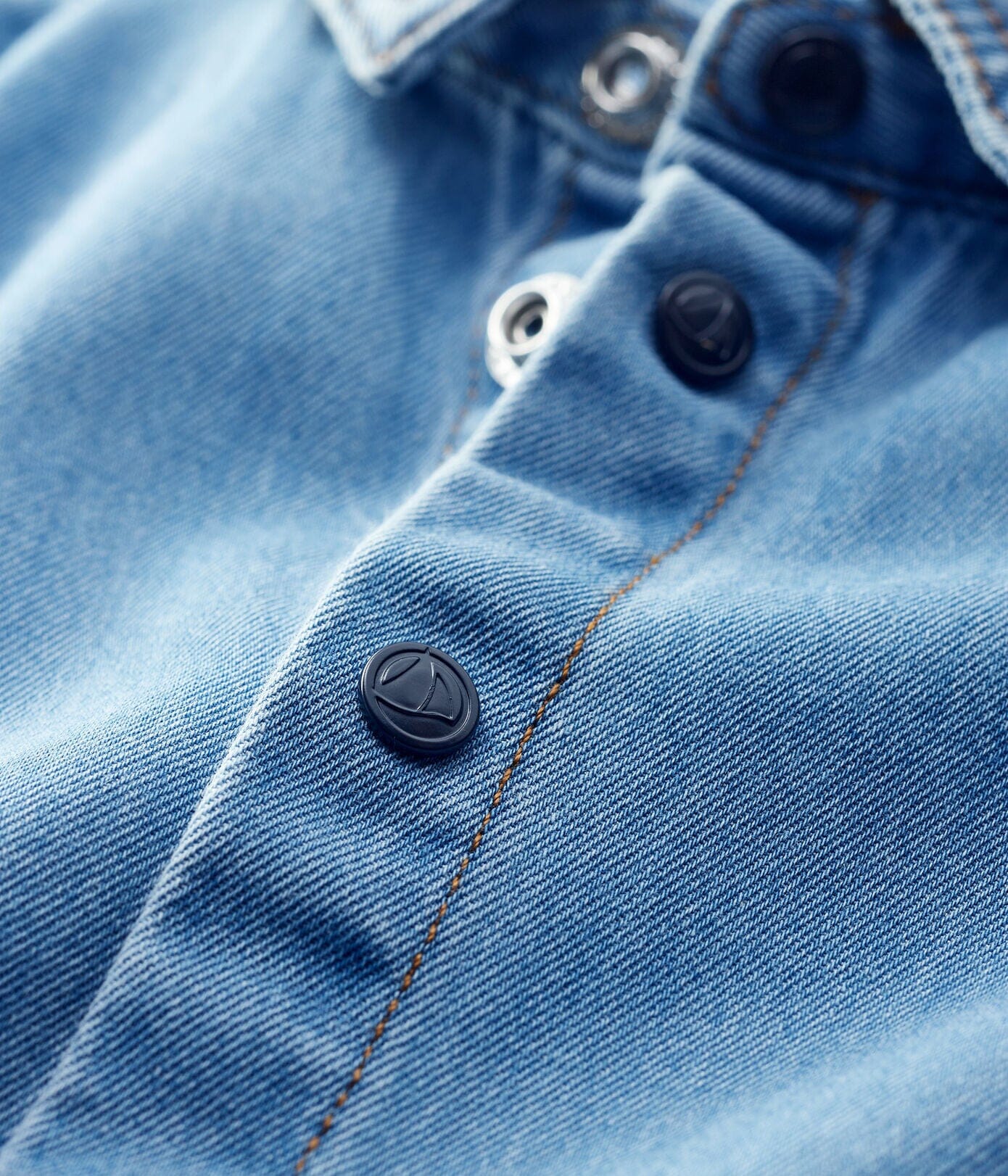 Betit Bateau Jeans-Babyhemd aus leichtem Denim Hemden Petit Bateau