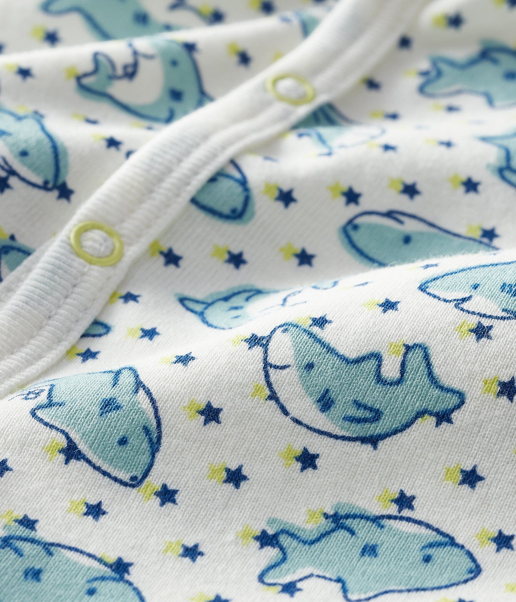 Petit Bateau Baby Strampler mit Sternen und Haien Strampler Petit Bateau