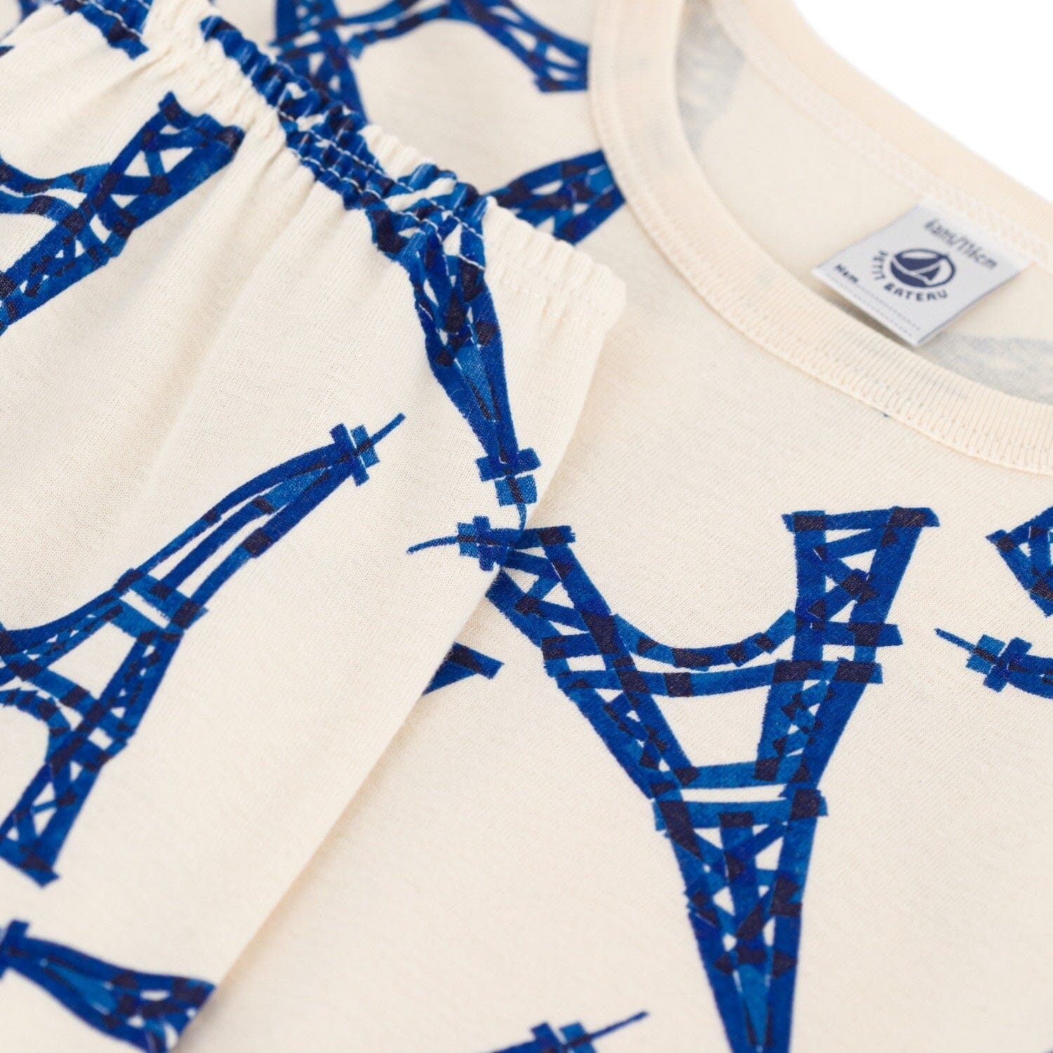 Petit Bateau Paris Pyjama mit blauen Eiffelturm Motiven Schlafanzug Petit Bateau