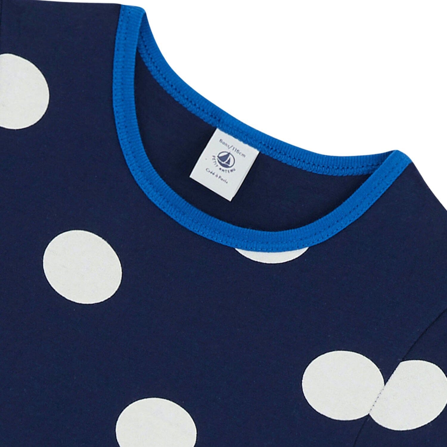 Petit Bateau kurzärmeliges gepunktetes Kleid in blau aus Baumwolljersey Kleid Petit Bateau