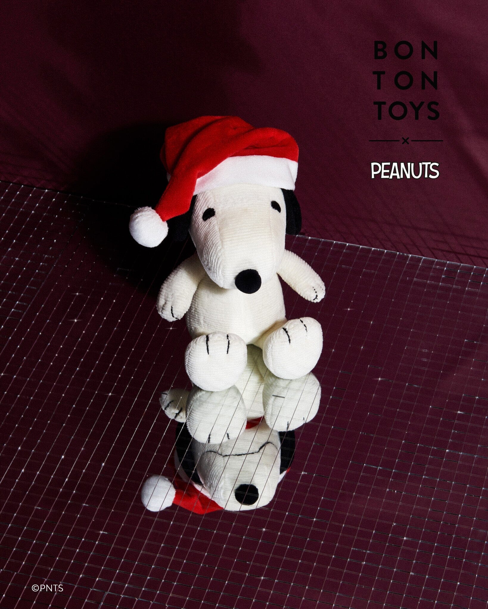 Snoopy Cordury mit Weihnachtsmütze von Peanuts x Bon Ton Toys – Ein Kuschelfreund mit Stil 17cm Kuscheltier Bon Ton Toys x Peanuts