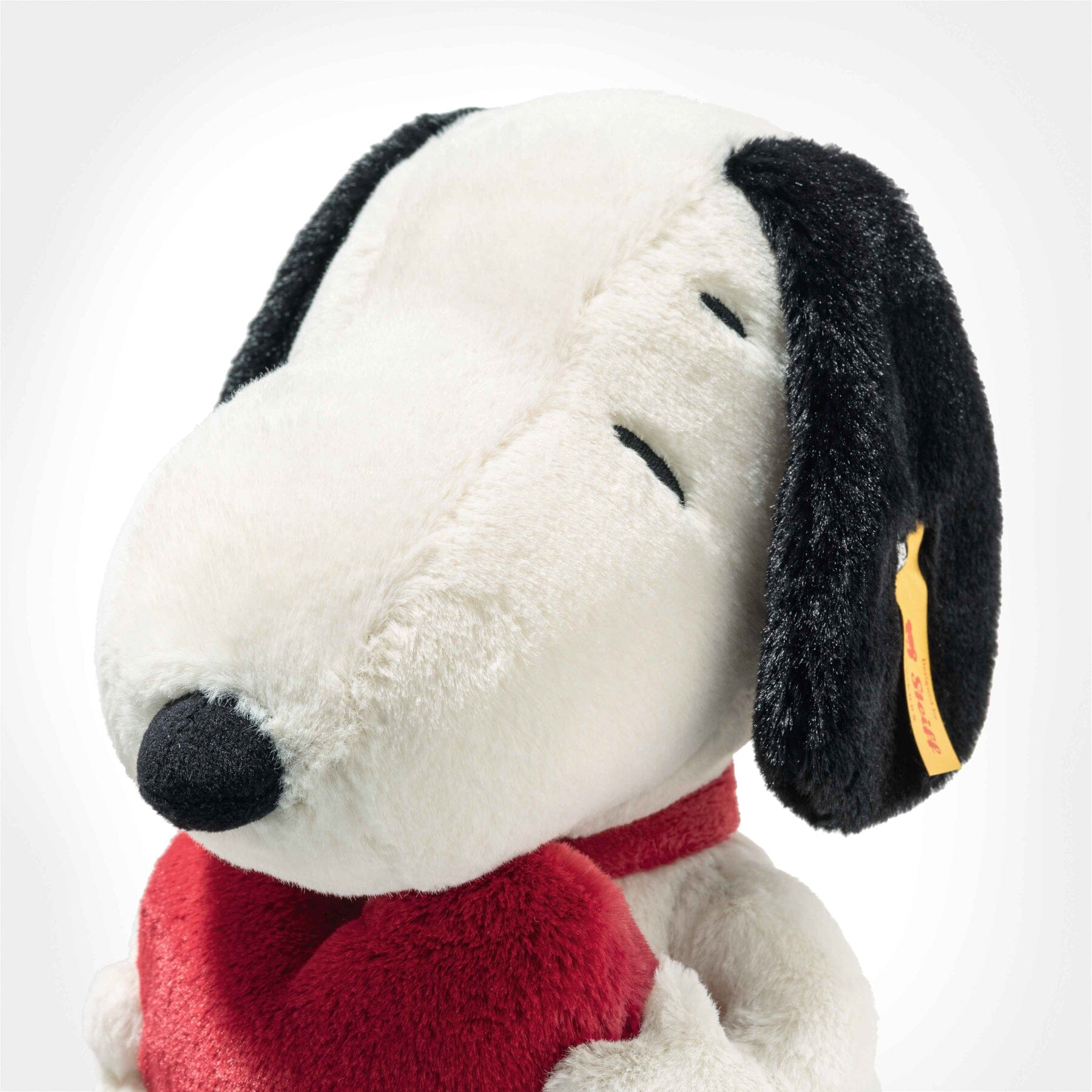 Steiff Kuscheltier Snoopy Love 30 cm – Peanuts Kollektion ©PEANUTS Kuscheltiere Steiff