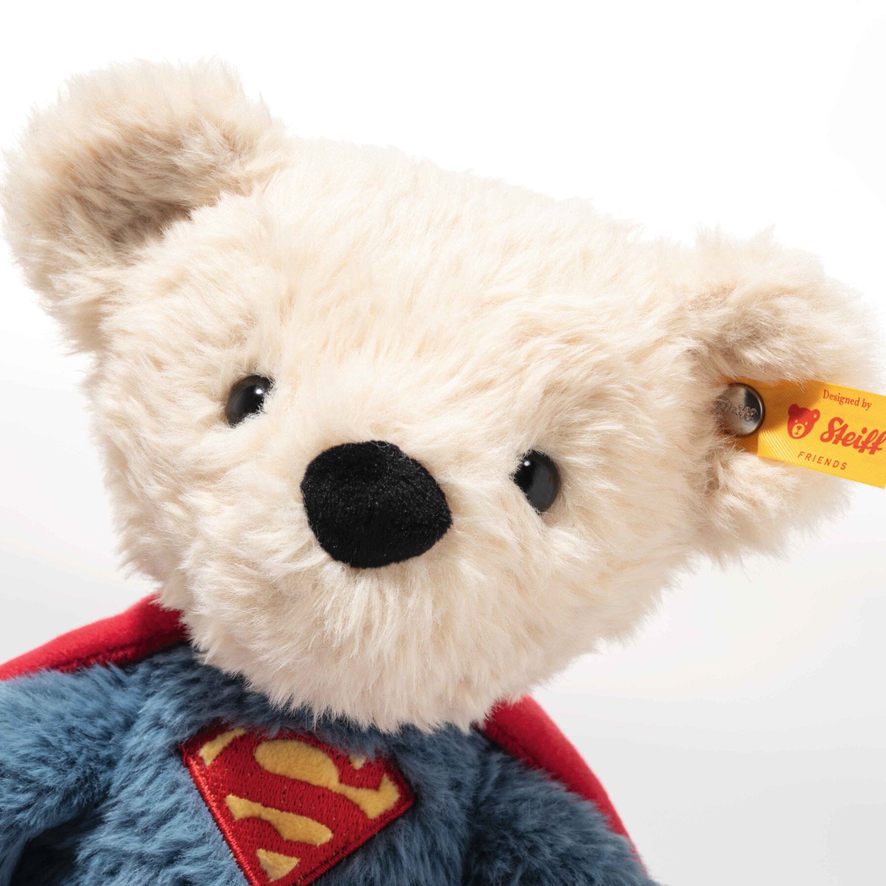 Superheld im Kinderzimmer – Steiff Superman Teddy 29 cm ©DC Comics Kuscheltiere Steiff