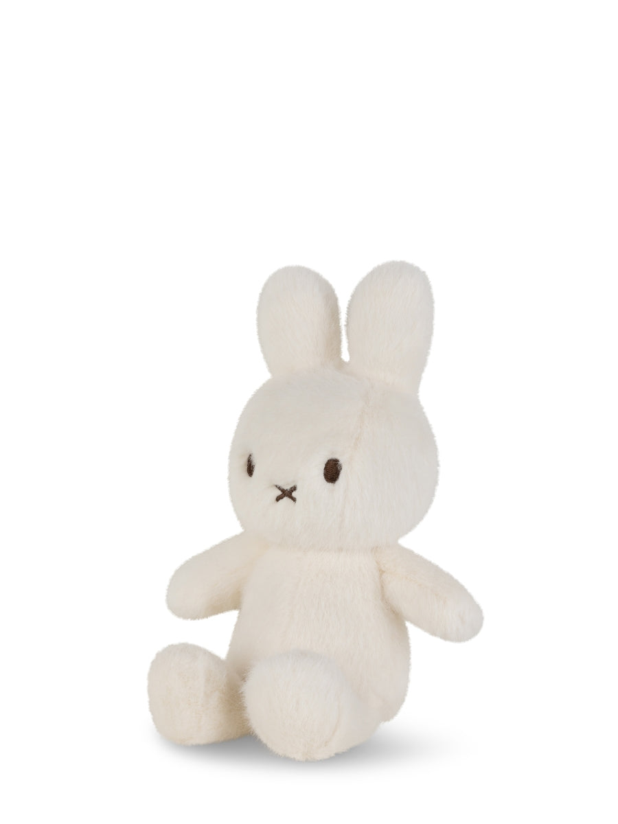 BON TON TOYS x Miffy ECO Fuzzy 18 cm Offwhite creme