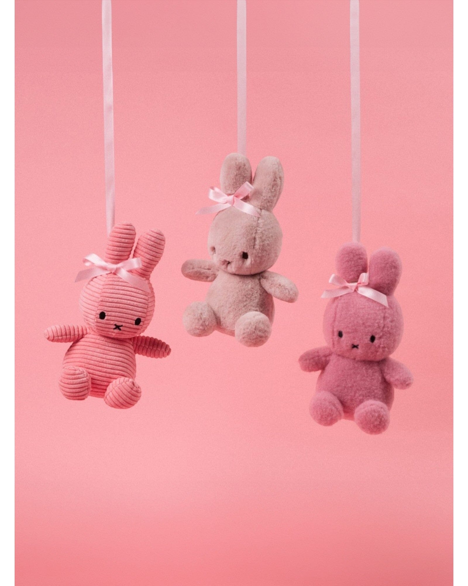 Cozy Miffy - The X Label - soft pink rosa in Geschenkbox 23 cm sitzend süß Kuscheltiere Bon Ton Toys x Miffy 