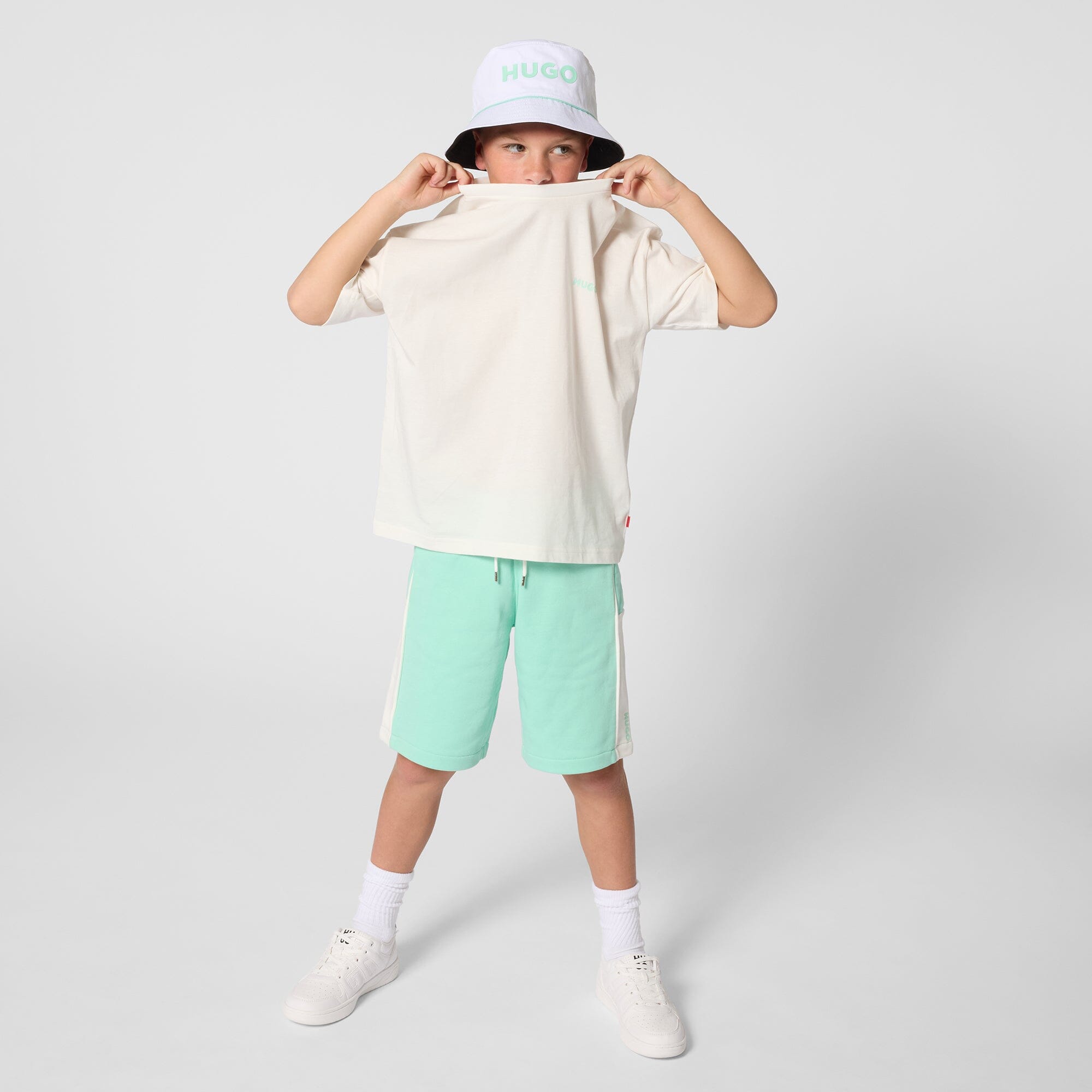 HUGO Kids – Kurzärmeliges T-Shirt „Ecru“ (Athletics Backprint) T-Shirt HUGO 