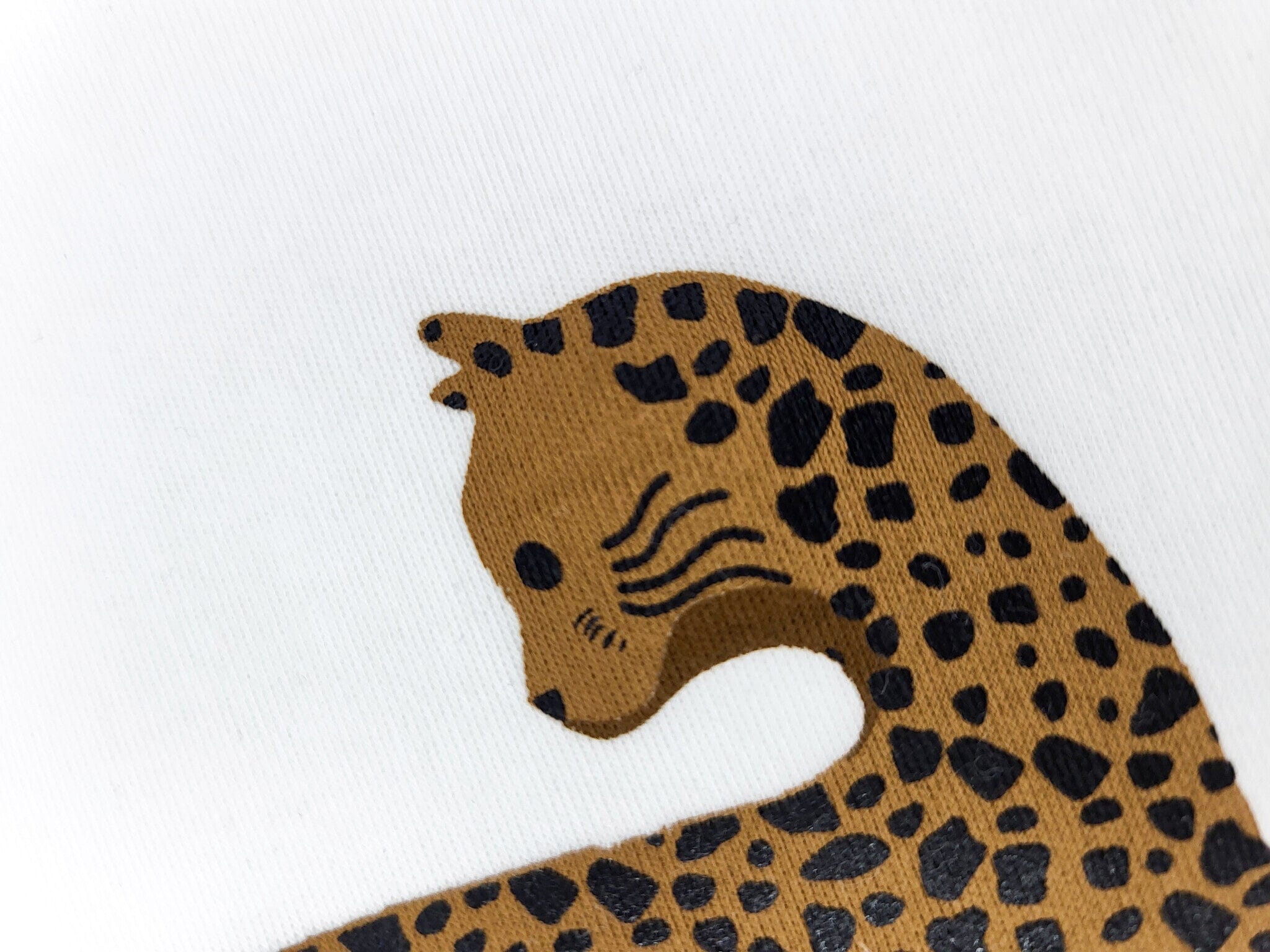 Lanvin Longsleeve weiß mit Logo und Leopardenmotiv Rundhals Langarm - Copy Langarmshirt Lanvin 