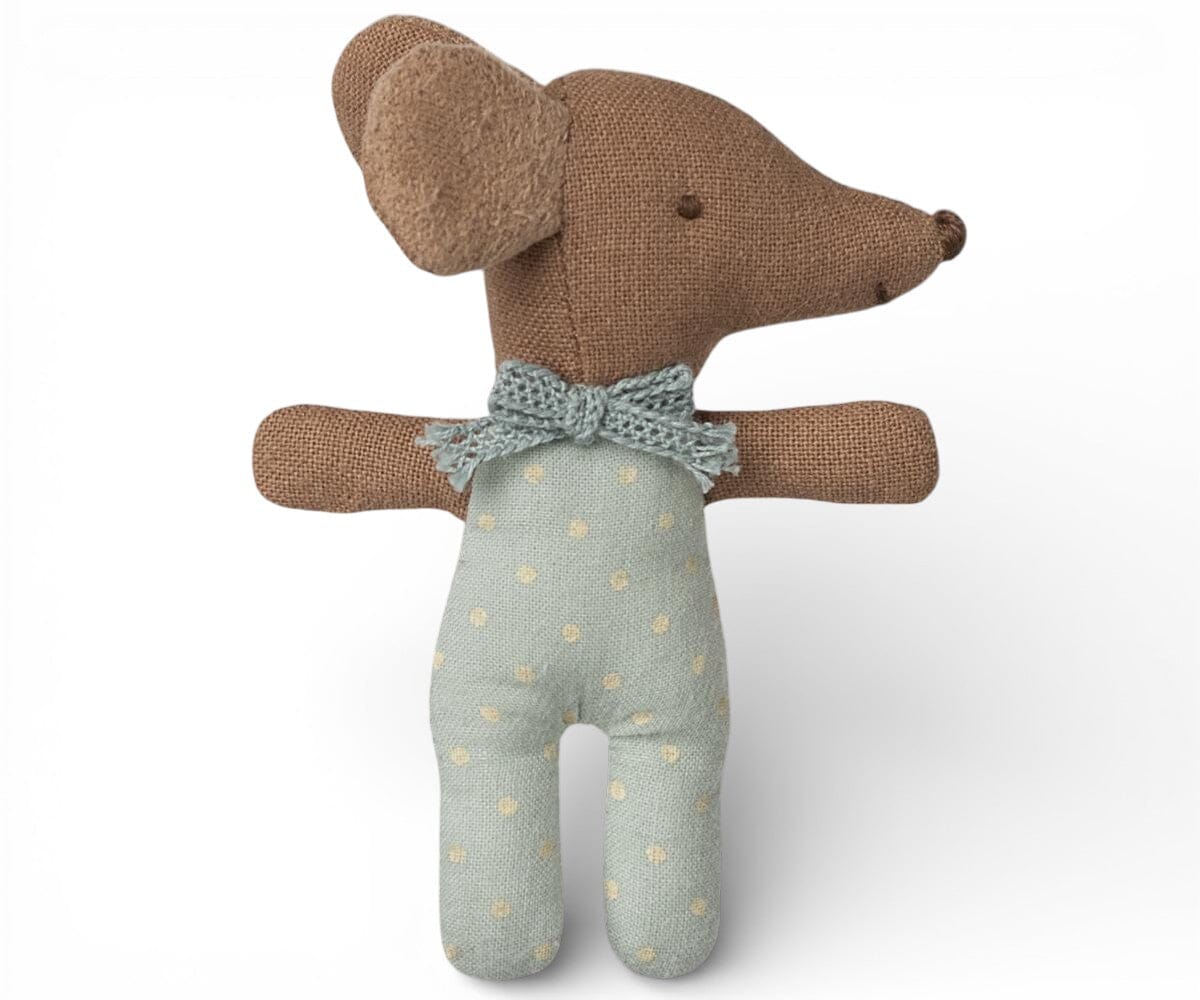 Maileg Schläfrige Babymaus in Matchbox – Blau Kuscheltiere Maileg 