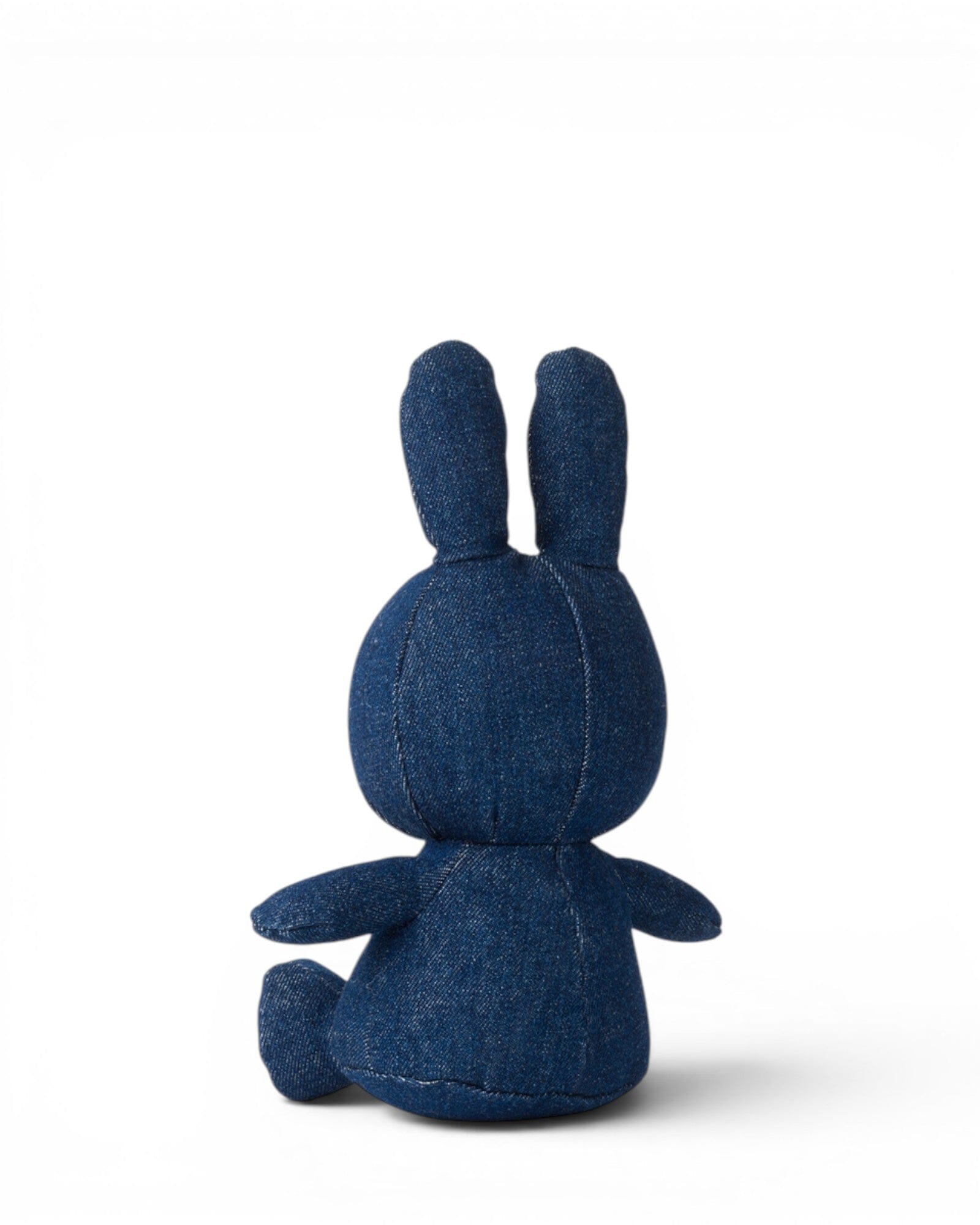 Miffy sitzend RAW Denim blau Jeans dunkelblau 23 cm Kuscheltiere Bon Ton Toys 