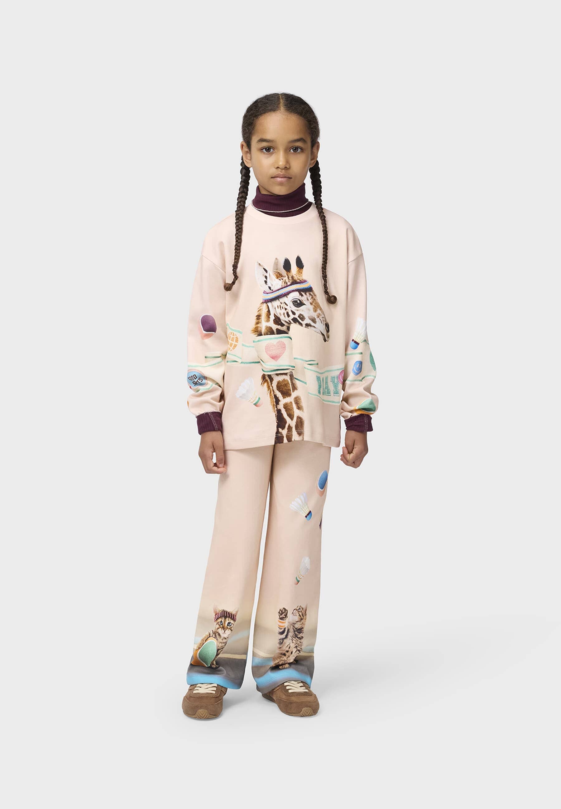MOLO Sweatshirt Giraffe Mountoo Global Play beige rosa Sweatshirt MOLO 