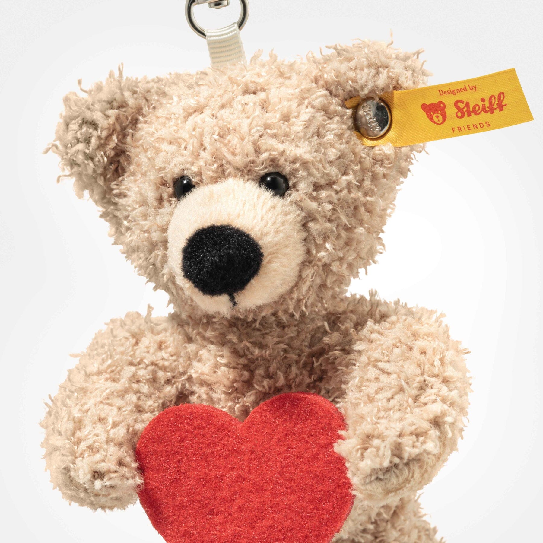 Steiff Anhänger Fynn Teddybär „Love“ 12 cm – Schlüsselanhänger mit rotem Herz Schlüsselanhänger Steiff 