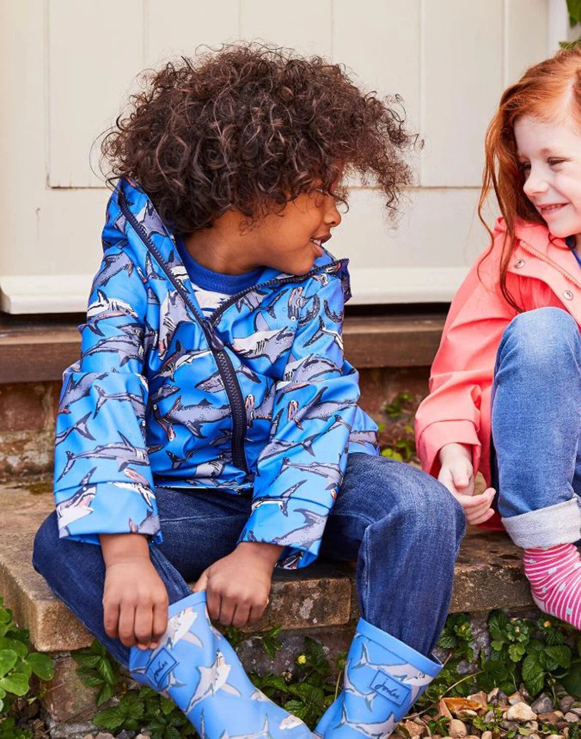 Tom Joule Regenjacke „Skipper“ blau mit Haien Regenjacken TOM JOULE 